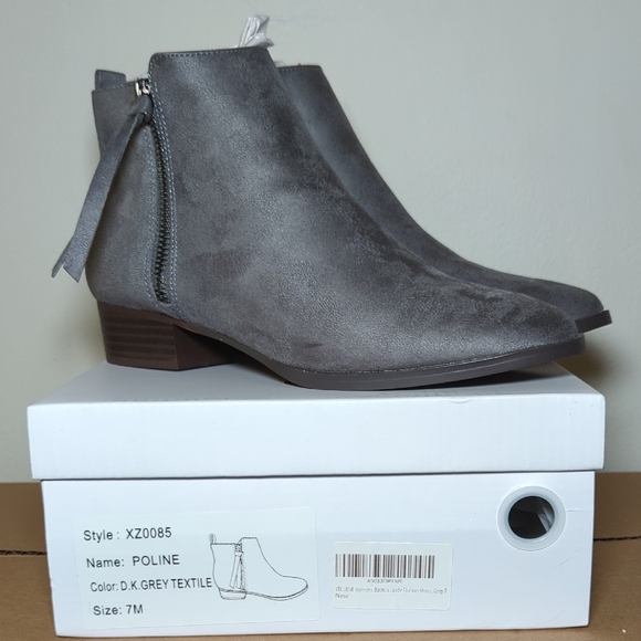 New in Box Stillieve Gray Suede Ankle Boots Block Heel Zipper Women's Size 7 - Picture 1 of 7